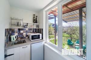 Дом 64м&sup2;, 2-этажный, посуточно, 