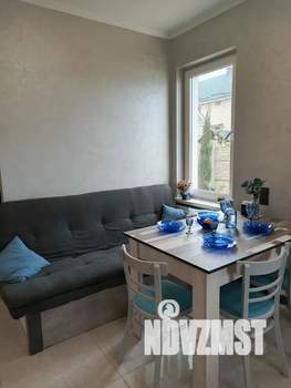 Дом 64м&sup2;, 2-этажный, посуточно, 