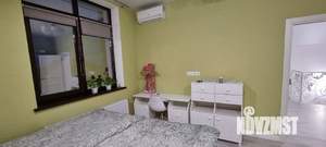 Дом 200м², 2-этажный, на длительный срок, 