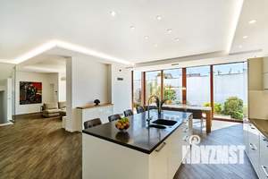 Дом 316м², 3-этажный, посуточно, 