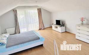 Дом 70м&sup2;, 2-этажный, посуточно, 