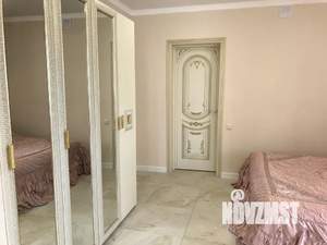 Дом 210м², 2-этажный, посуточно, 