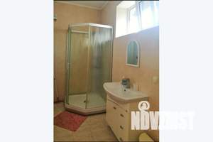 Дом 200м², 2-этажный, посуточно, 