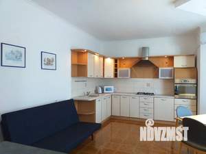 Дом 280м&sup2;, 3-этажный, посуточно, 