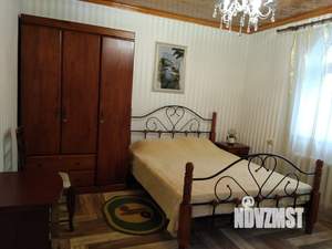 Дом 120м², 2-этажный, на длительный срок, 