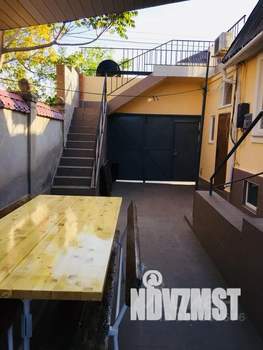 Дом 35м&sup2;, 2-этажный, посуточно, 