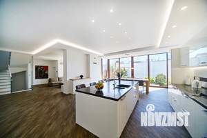 Дом 316м&sup2;, 3-этажный, посуточно, 