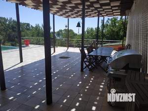 Дом 250м&sup2;, 2-этажный, посуточно, 