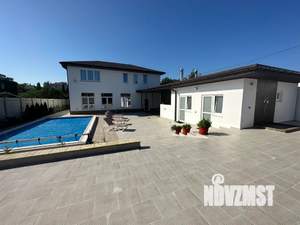 Дом 215м&sup2;, 2-этажный, посуточно, 