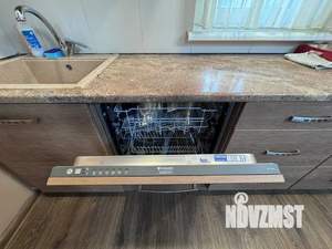 Дом 144м&sup2;, 3-этажный, посуточно, 