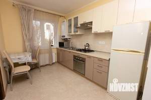 Дом 248м², 3-этажный, посуточно, 