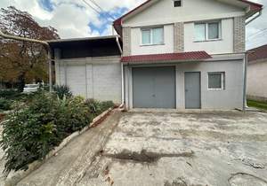 Дом 229м², 2-этажный, на длительный срок, 