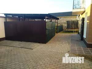 Дом 400м&sup2;, 3-этажный, посуточно, 