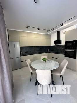 Дом 85м&sup2;, 2-этажный, посуточно, 