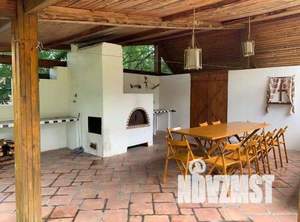 Дом 250м², 3-этажный, посуточно, 