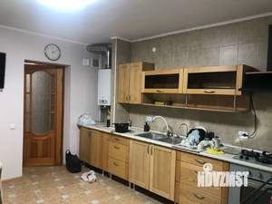 Дом 140м², 3-этажный, на длительный срок, 