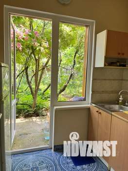 Дом 28м&sup2;, 2-этажный, посуточно, 