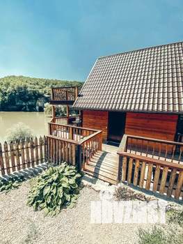 Дом 50м&sup2;, 2-этажный, посуточно, 