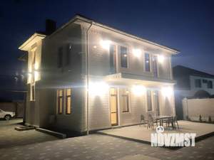 Дом 250м², 2-этажный, на длительный срок, 