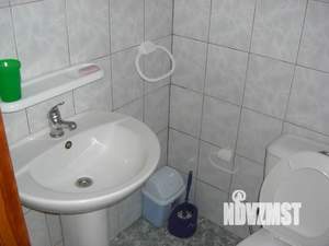 Дом 40м², 2-этажный, посуточно, 