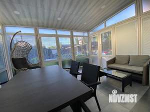 Дом 250м², 3-этажный, участок 4 сот.  