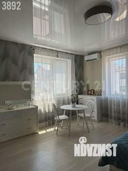 Дом 200м², 2-этажный, участок 6 сот.  