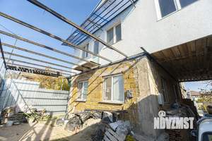 Дача 298м&sup2;, 2-этажный, участок 7 сот.  