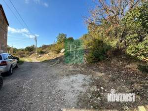 Дом 80м&sup2;, 2-этажный, участок 5 сот.  