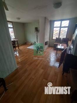 Дом 53м&sup2;, 2-этажный, участок 9 сот.  