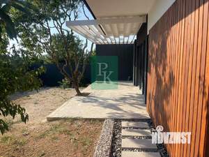 Дом 108м&sup2;, 2-этажный, участок 4 сот.  