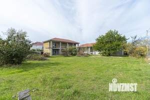 Дом 240м², 2-этажный, участок 11 сот.  