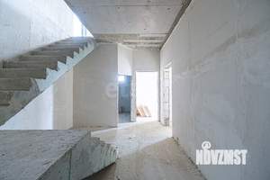 Дом 153м&sup2;, 2-этажный, участок 4 сот.  