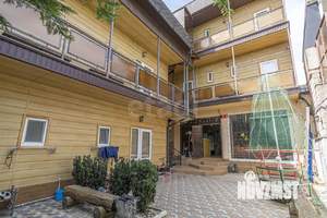 Дом 428м², 3-этажный, участок 4 сот.  