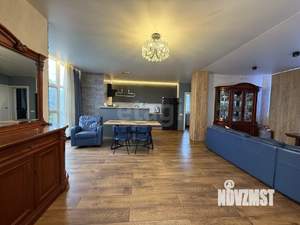 Дача 179м&sup2;, 2-этажный, участок 3 сот.  