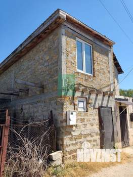 Дом 100м², 2-этажный, участок 2 сот.  