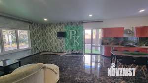 Дом 100м&sup2;, 1-этажный, участок 5 сот.  