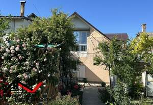 Дом 96м&sup2;, 2-этажный, участок 4 сот.  