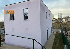 Дом 100м², 2-этажный, участок 5 сот.  