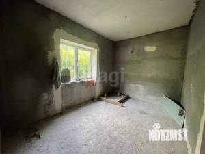Дом 221м², 3-этажный, участок 16 сот.  