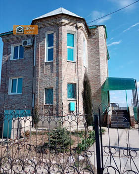 Дом 164м², 2-этажный, участок 5 сот.  