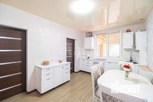 Дом 87м&sup2;, 2-этажный, участок 4 сот.  