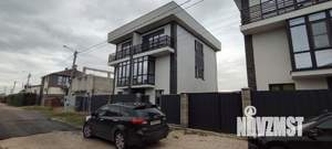 Таунхаус 272м², 3-этажный, участок 3 сот.  