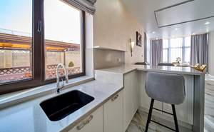 Дом 286м&sup2;, 2-этажный, участок 5 сот.  