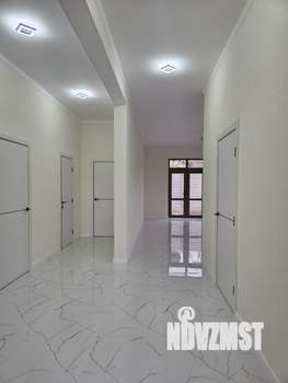 Дом 101м², 1-этажный, участок 4 сот.  