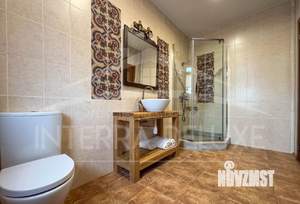 Дом 370м², 2-этажный, участок 7 сот.  