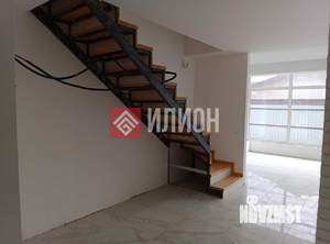 Таунхаус 80м², 2-этажный, участок 2 сот.  