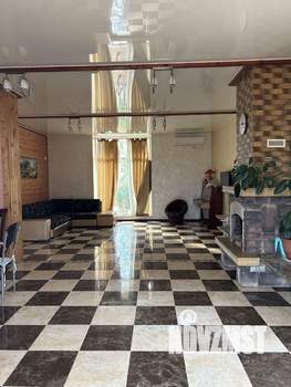 Коттедж 280м², 2-этажный, участок 6 сот.  