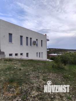 Дом 375м&sup2;, 3-этажный, участок 12 сот.  