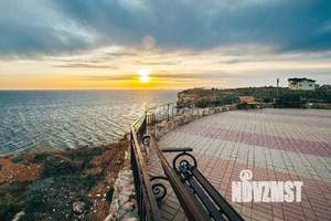 Дом 203м&sup2;, 2-этажный, участок 4 сот.  