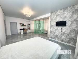 Дом 248м², 2-этажный, участок 6 сот.  